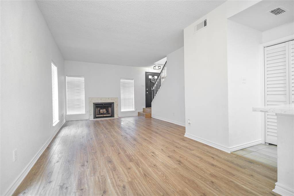 Houston, TX 77042,1515 Sandy Springs RD #2201