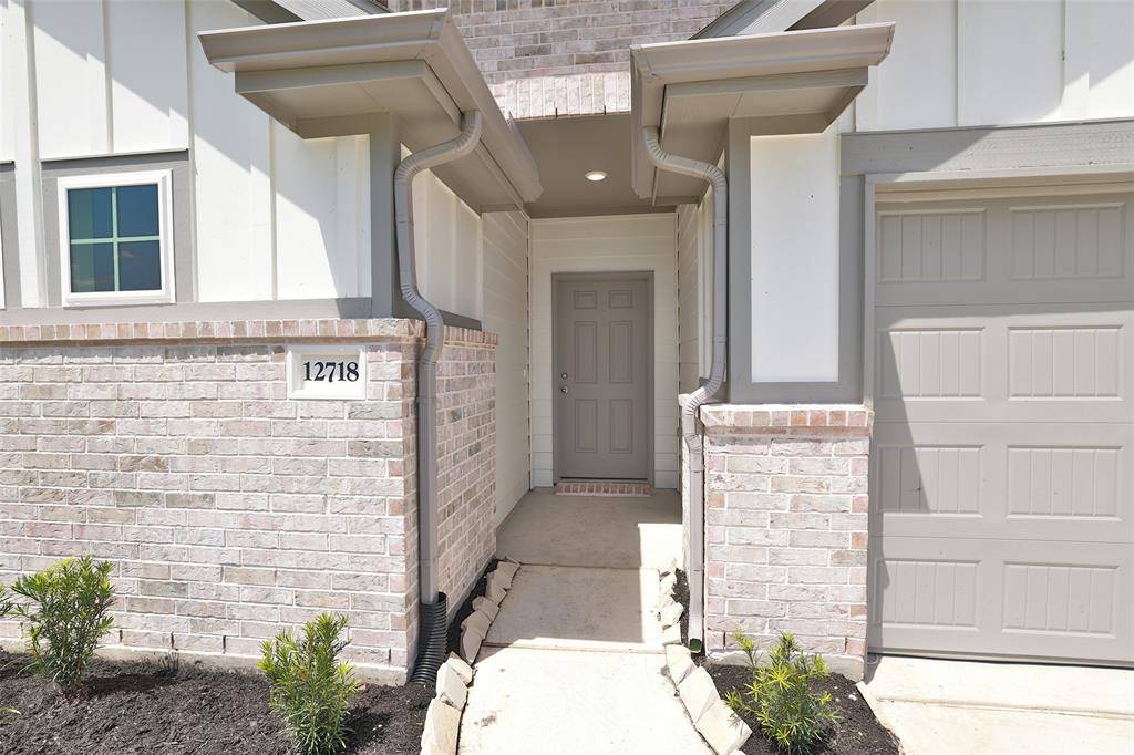 Magnolia, TX 77354,12718 Dina Springs LN