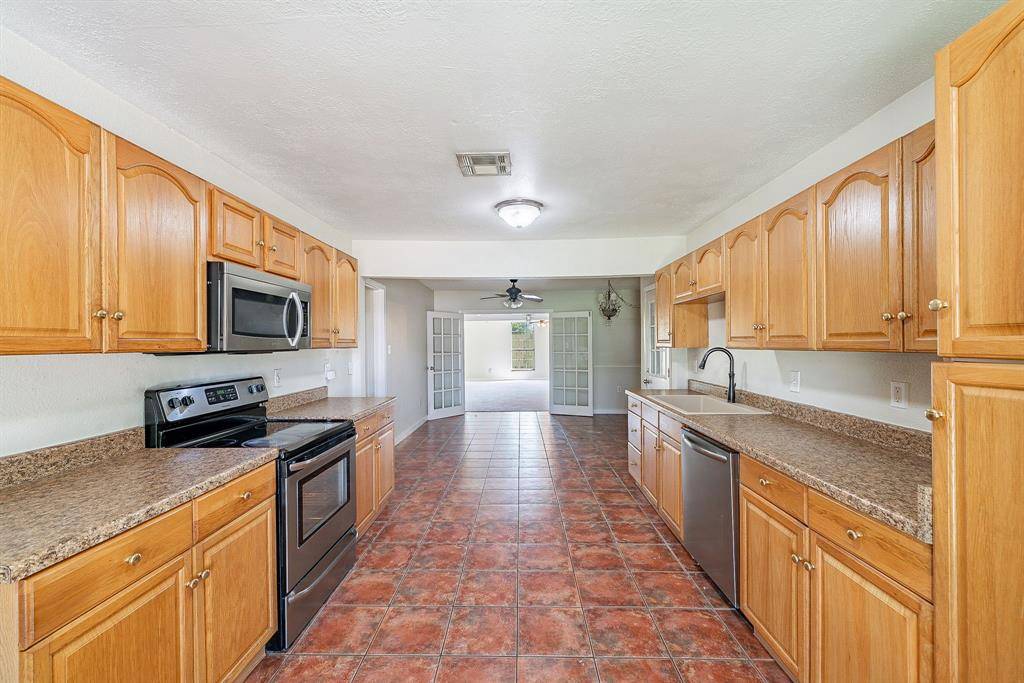 Channelview, TX 77530,707 Terryhollow ST