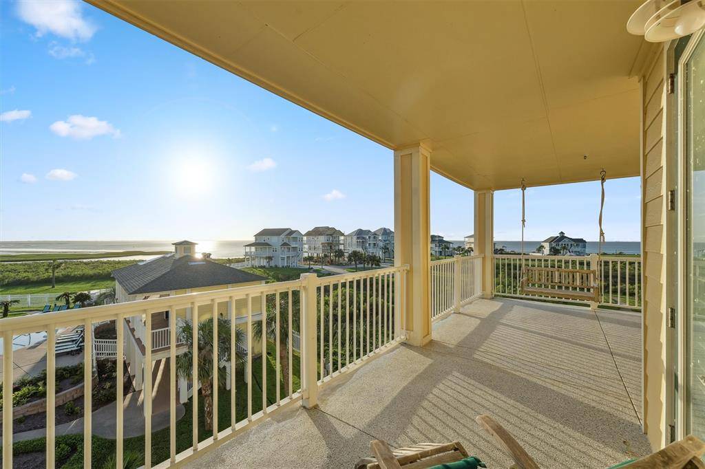 Galveston, TX 77554,27010 Estuary DR #201