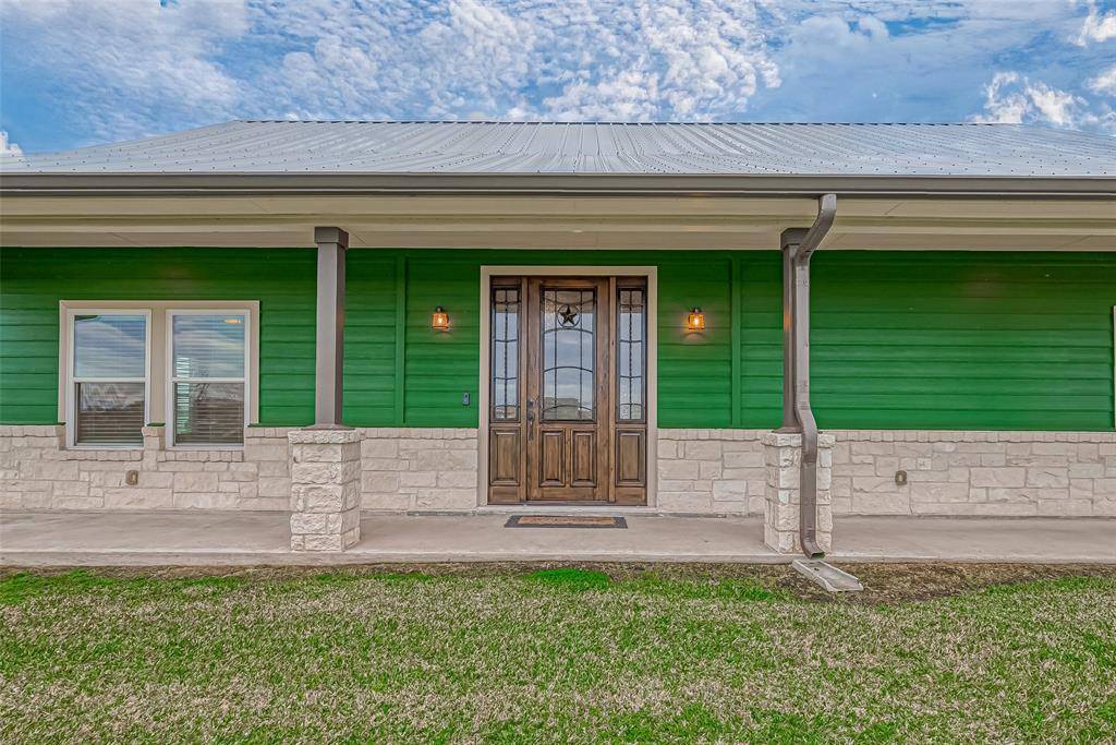 Angleton, TX 77515,20067 Fm 523