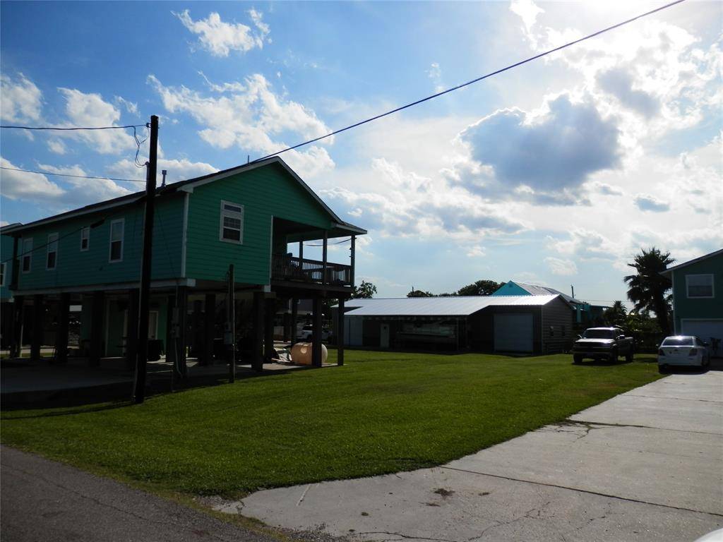 Dickinson, TX 77539,116 19th ST