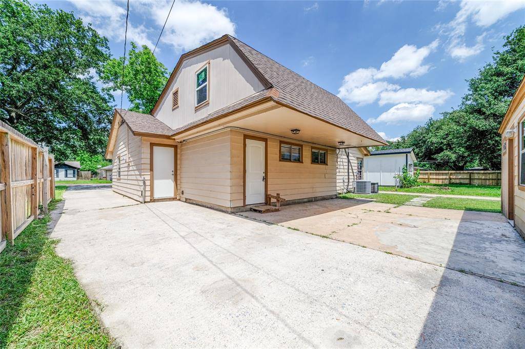 Baytown, TX 77520,1309 Jefferson ST