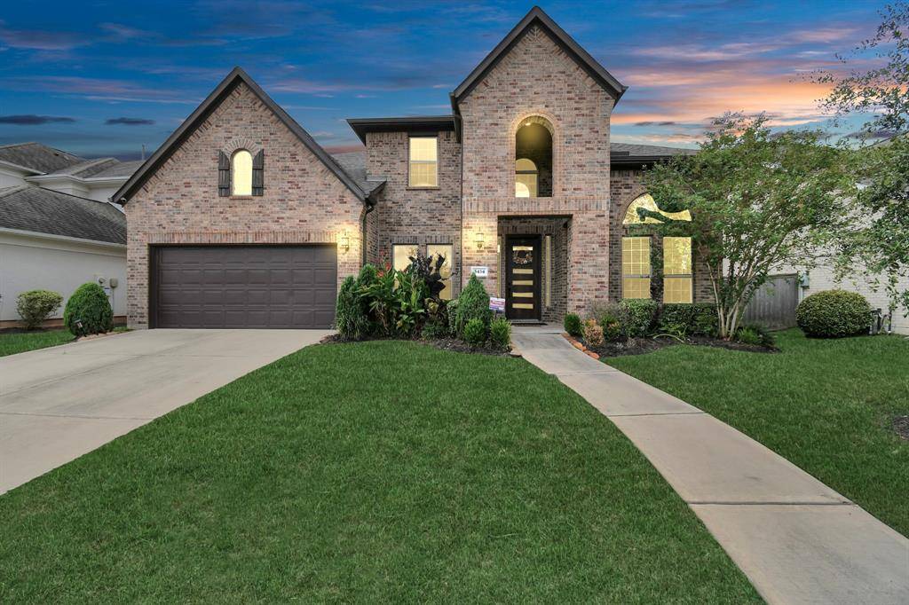 Sugar Land, TX 77479,5434 Clouds Creek LN