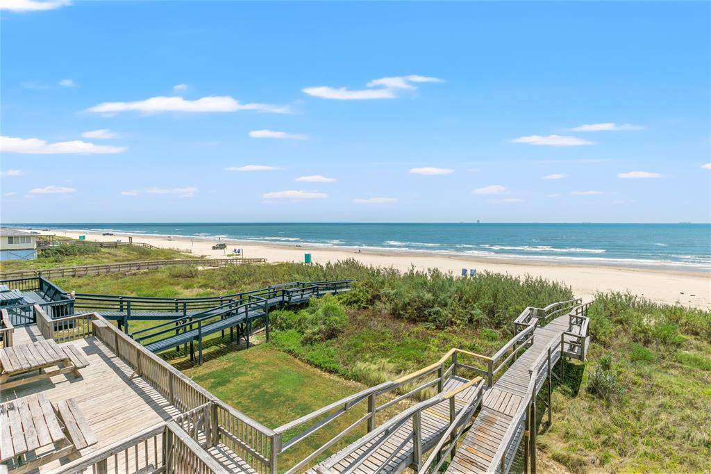 Surfside Beach, TX 77541,111 Coconut RD