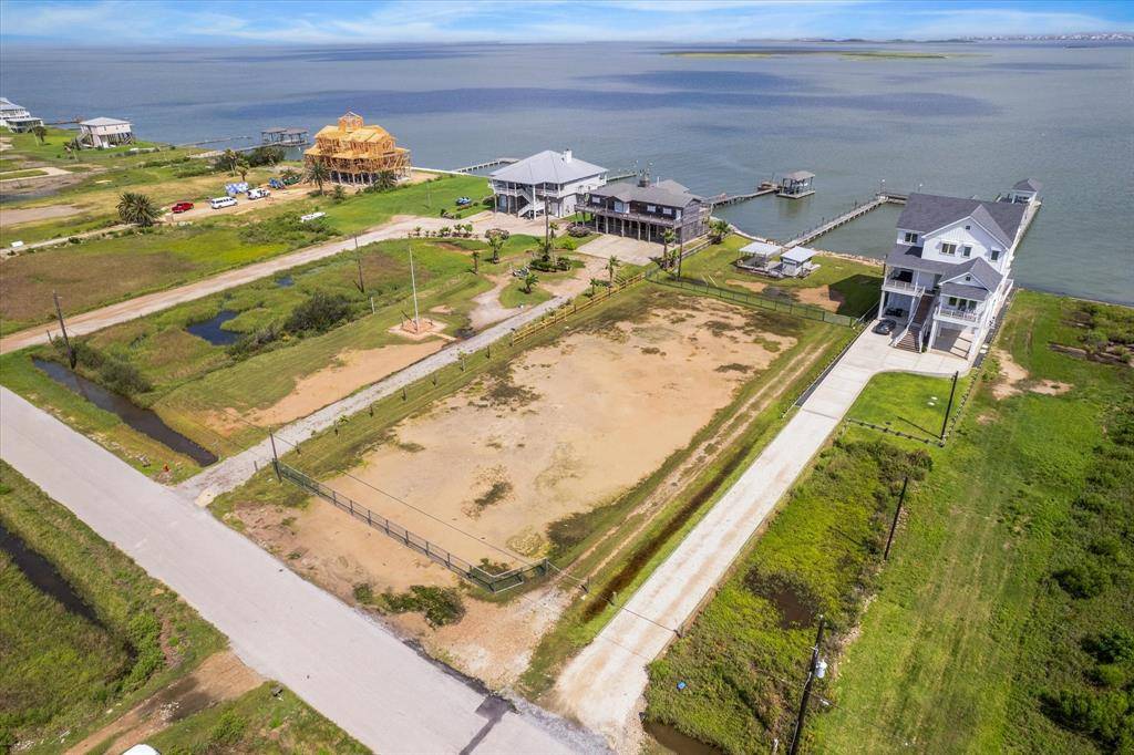 Galveston, TX 77554,11142 Sportsman RD