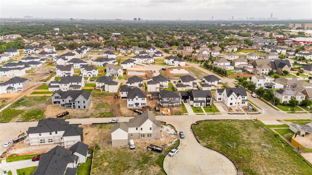 Houston, TX 77071,7902 Hopewell LN