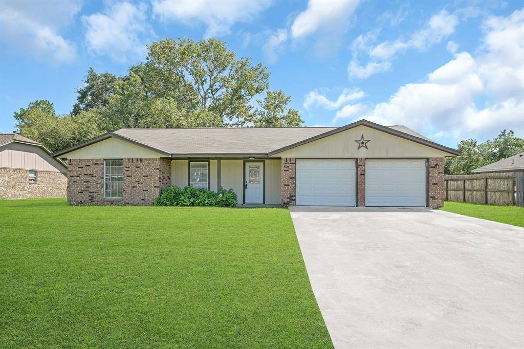 Angleton, TX 77515,6124 Fox Ridge DR