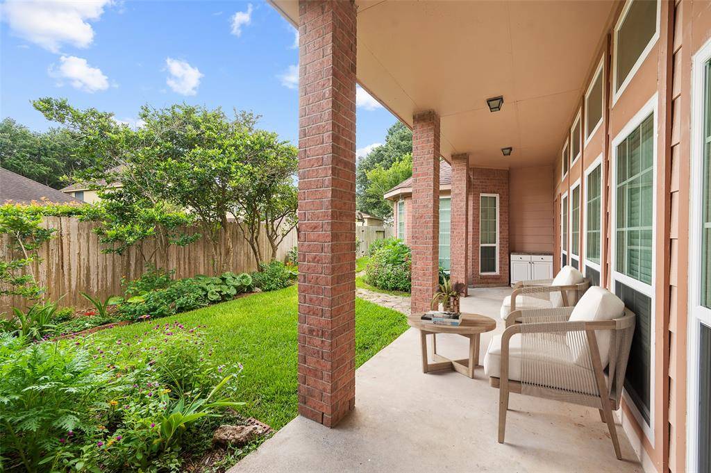 Sugar Land, TX 77478,2034 Cypress Bend LN