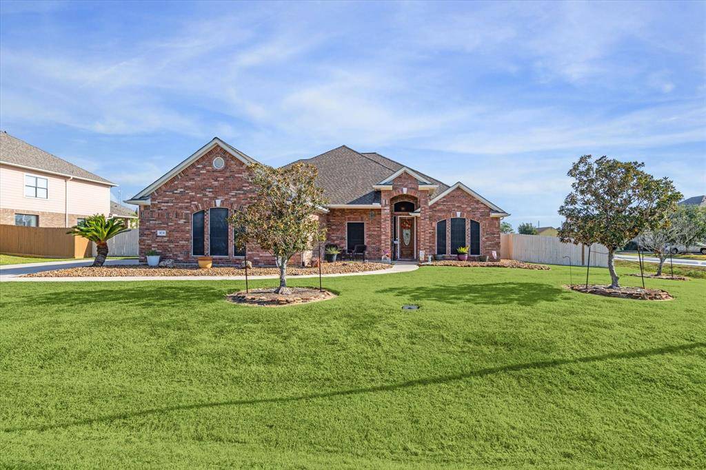 Mont Belvieu, TX 77523,9735 Inwood CIR