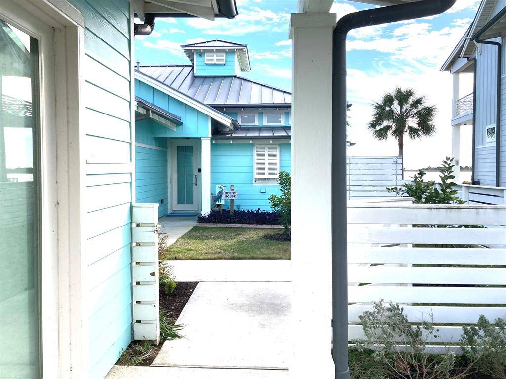Rockport, TX 78382,276 Reserve LN