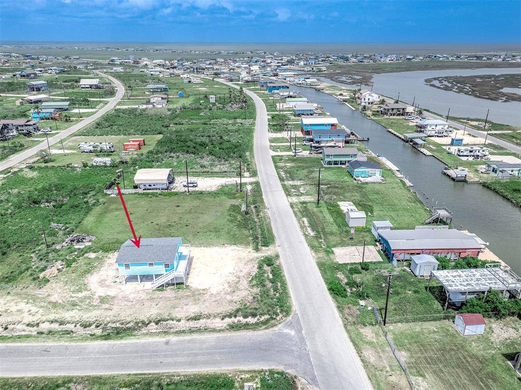 Sargent, TX 77414,658 Carancahua ST