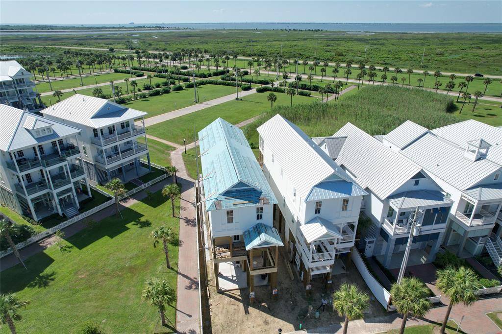 Galveston, TX 77550,2604 E Seaside DR