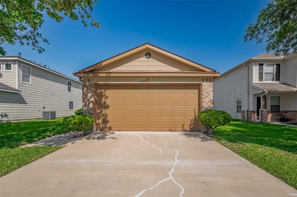 Rosharon, TX 77583,8223 Radial CT