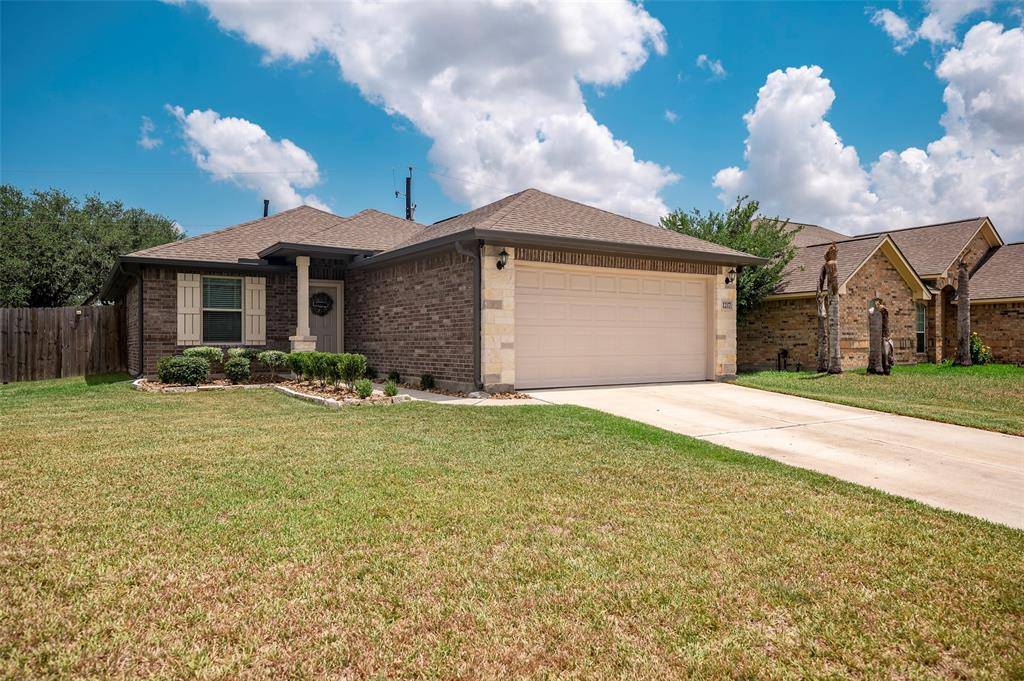 Bay City, TX 77414,2217 Hedgerose LN