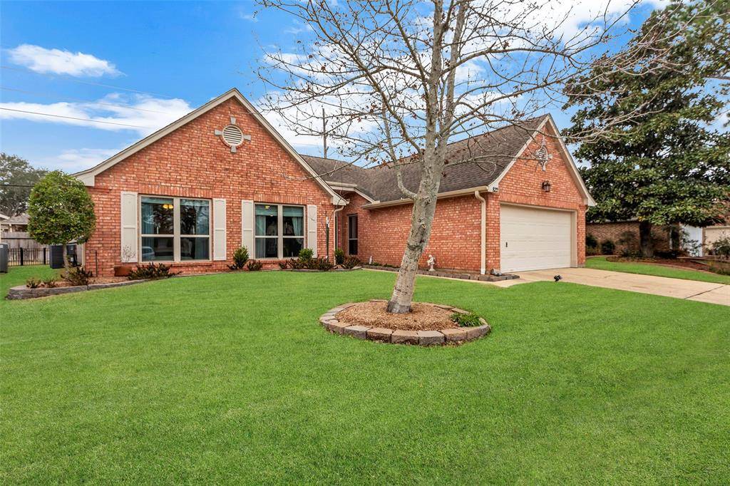 Pearland, TX 77584,822 W Peach Hollow CIR