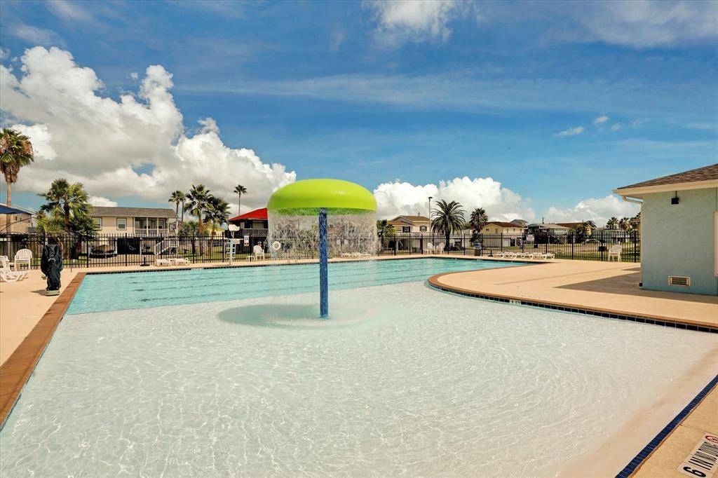 Jamaica Beach, TX 77554,16507 Jamaica Cove RD