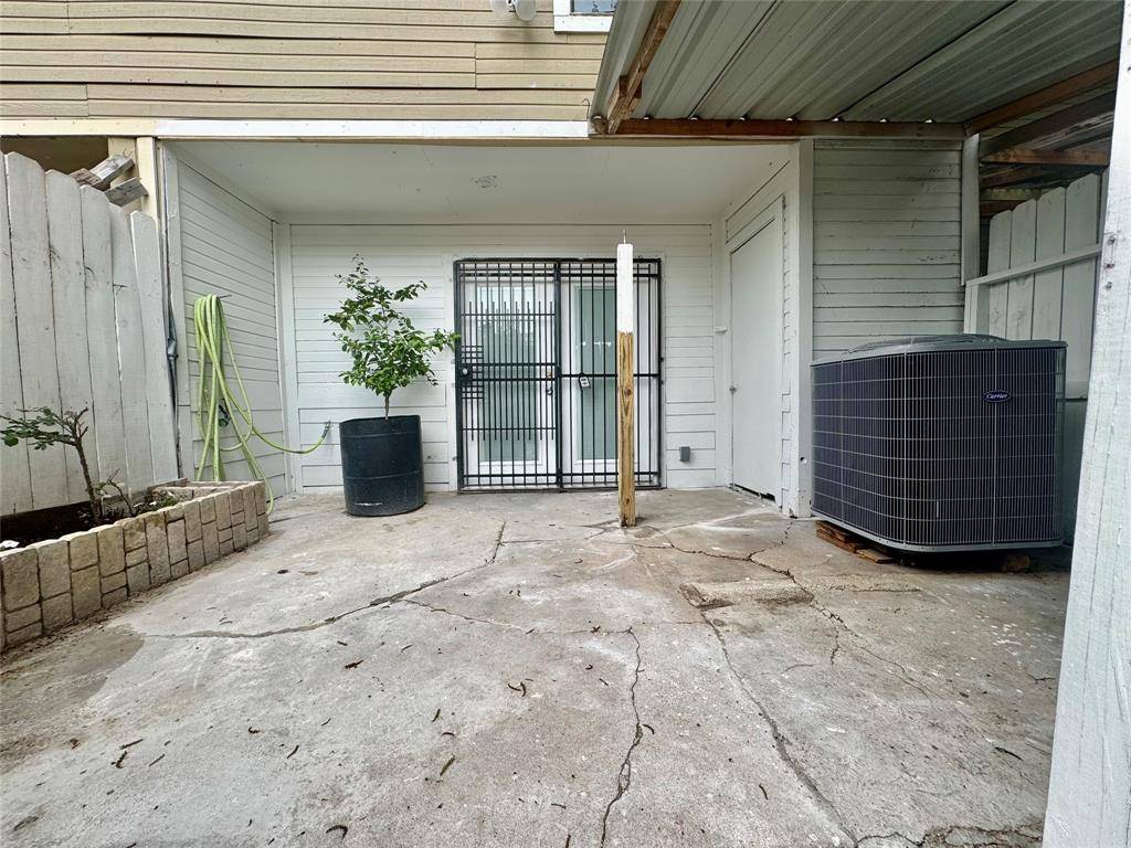 Houston, TX 77099,11000 Kinghurst DR #189