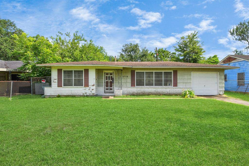 Houston, TX 77033,5774 Belcrest ST