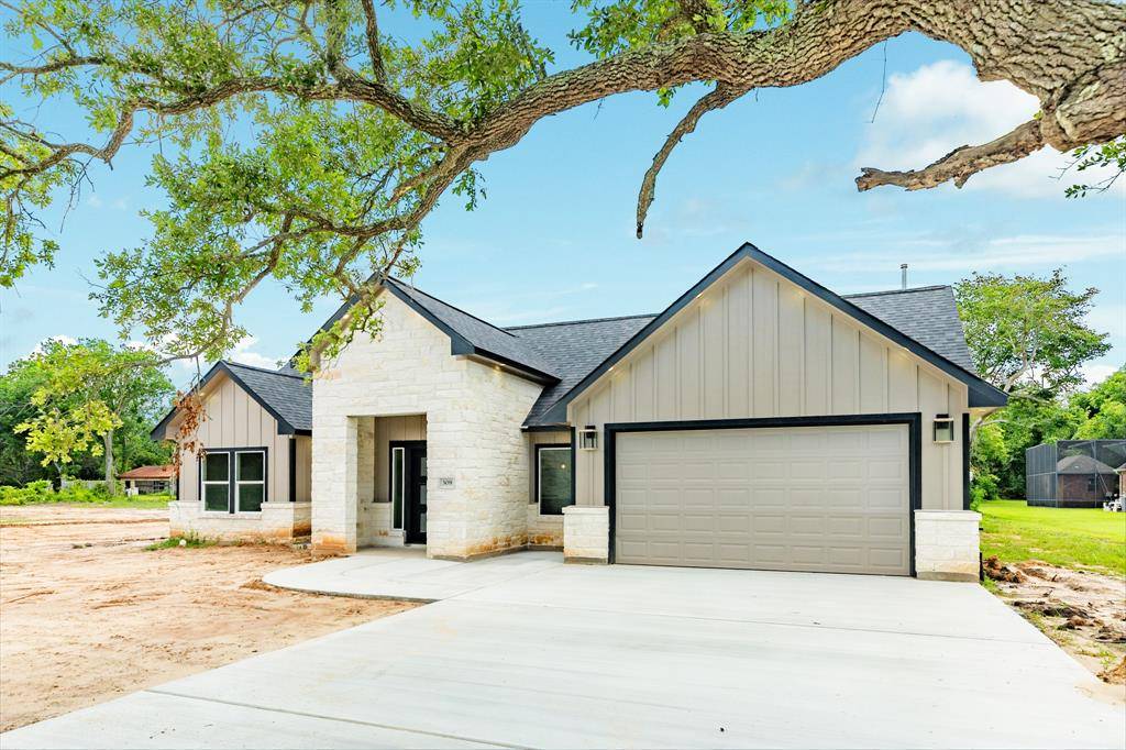 Clute, TX 77531,309 Highland Park