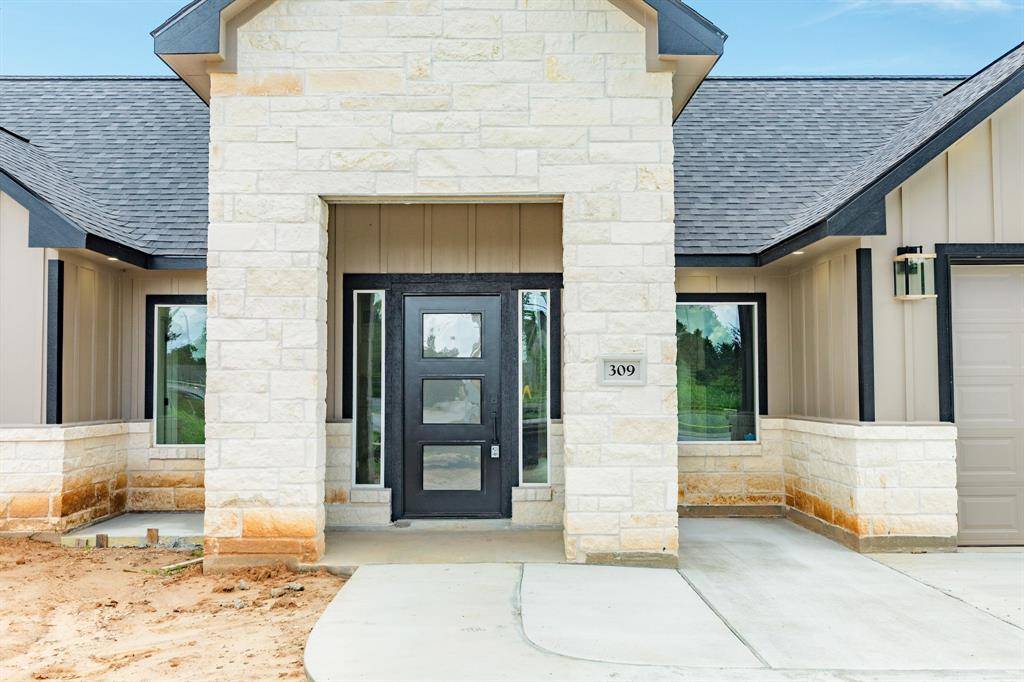 Clute, TX 77531,309 Highland Park