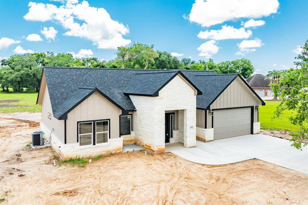 Clute, TX 77531,309 Highland Park