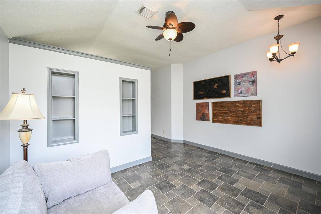 Tomball, TX 77377,16115 Lakestone DR
