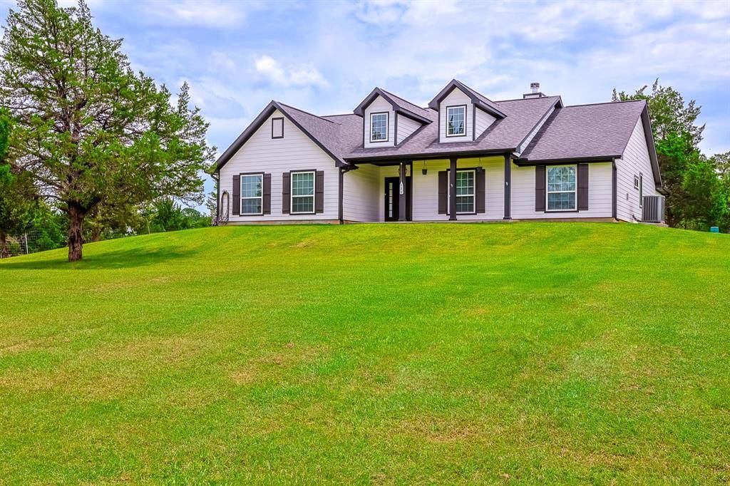 Coldspring, TX 77331,130 Canary LN