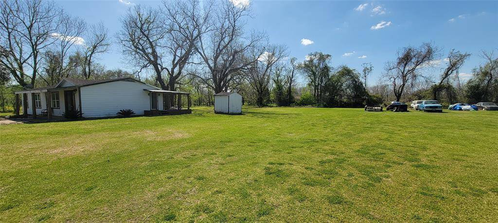 Wharton, TX 77488,1030 County Road 243