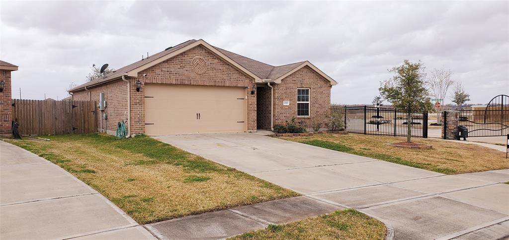 Iowa Colony, TX 77583,9918 Blue Sapphire DR