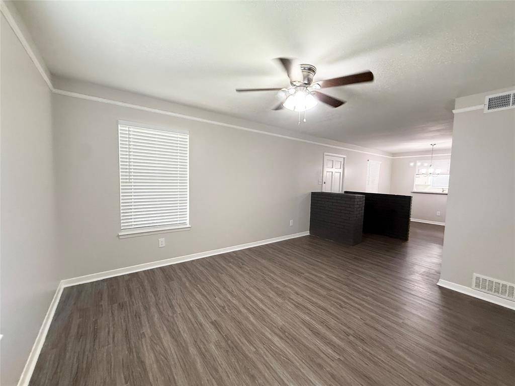 Lake Jackson, TX 77566,500 Willow DR #A8