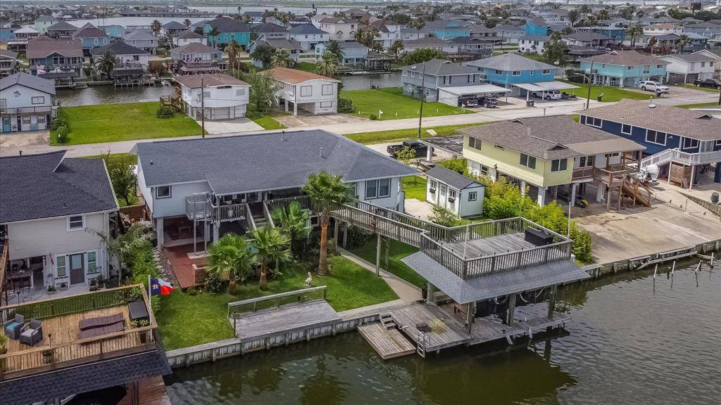 Bayou Vista, TX 77563,253 Barracuda ST