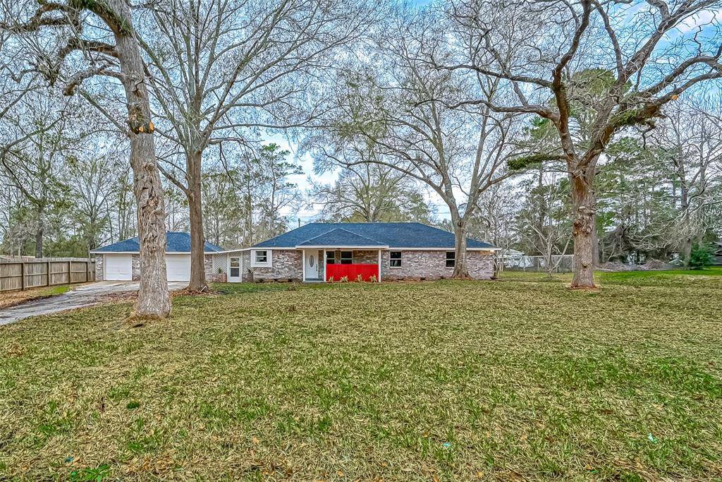 Pinehurst, TX 77362,302 W Rollingwood ST