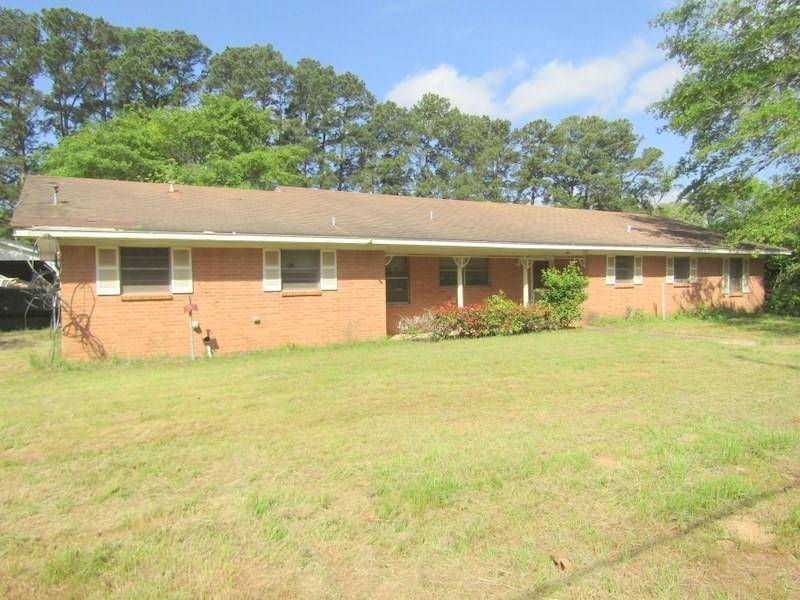 Grapeland, TX 75844,509 N Olive ST