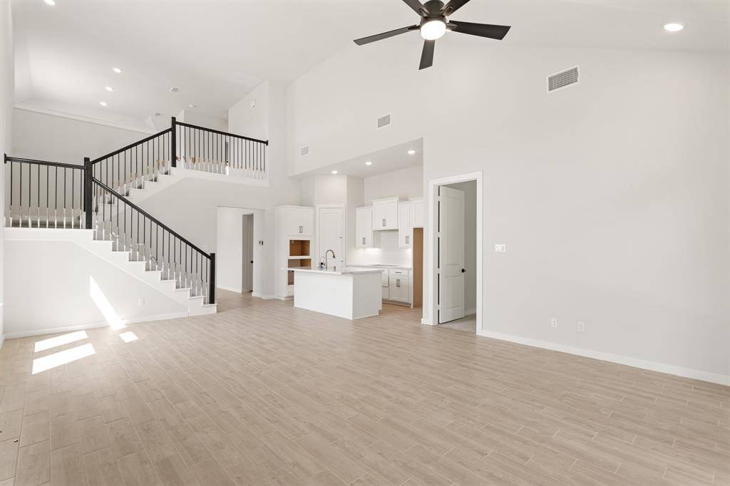 Magnolia, TX 77354,443 Audubons Shearwater Way CT