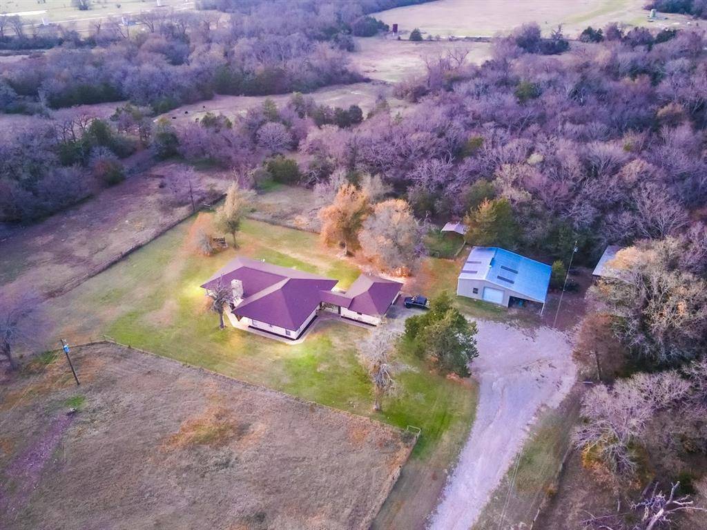 Donie, TX 75838,500 County Road 751