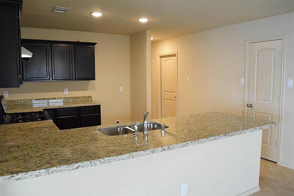 Porter, TX 77365,21630 Messara CT