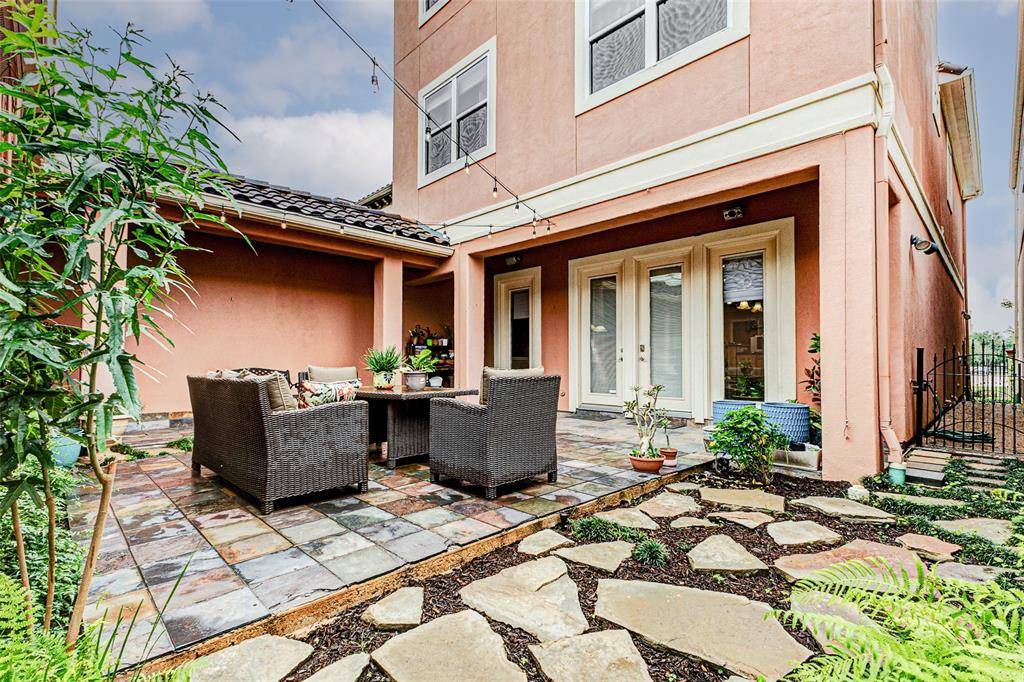 Houston, TX 77056,2830 McCulloch CIR