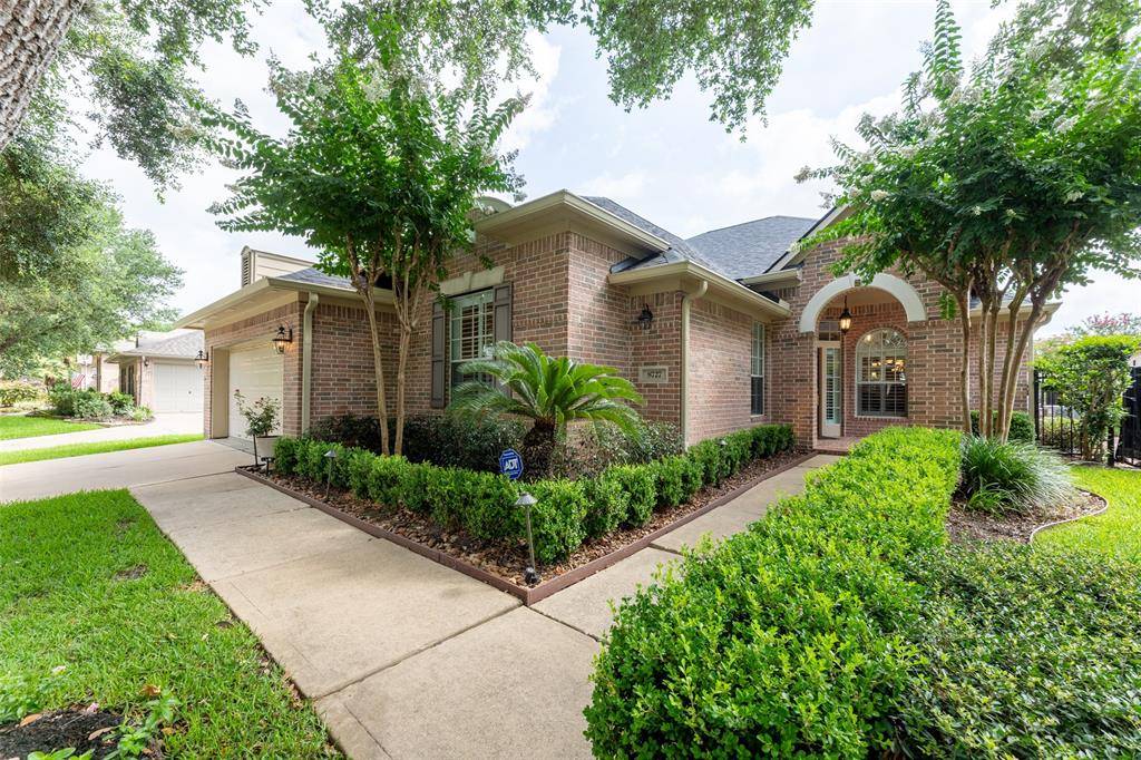 Sugar Land, TX 77479,8727 Rippling Water DR