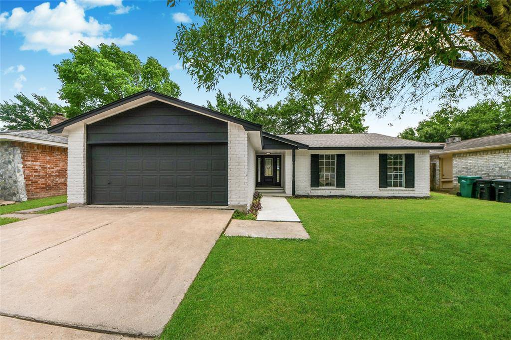 Sugar Land, TX 77498,10415 Towne Oak LN