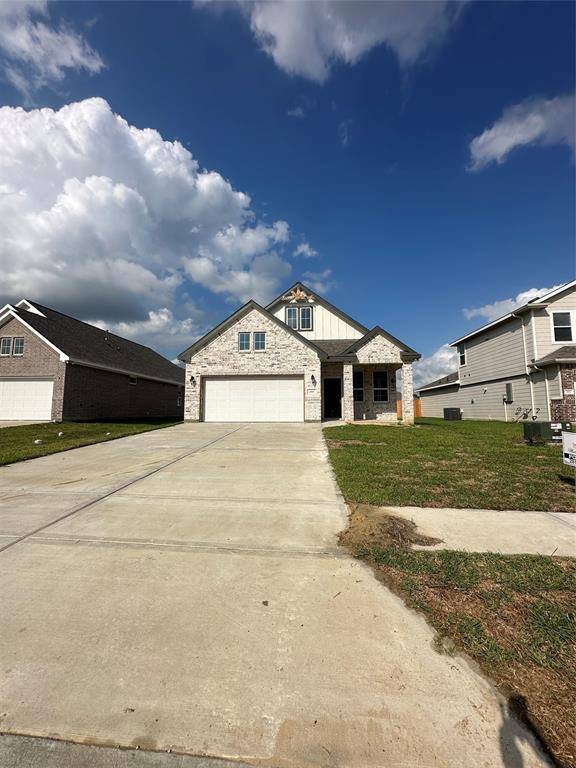 Anahuac, TX 77514,306 Little Spring CT