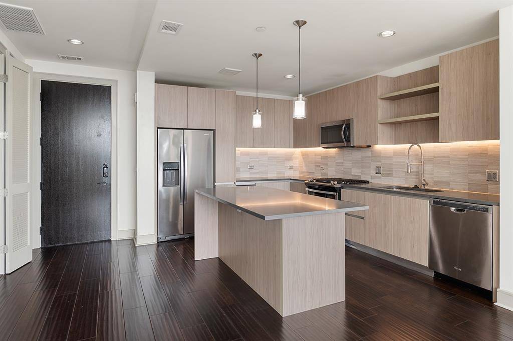 Houston, TX 77004,5280 Caroline Street #2210