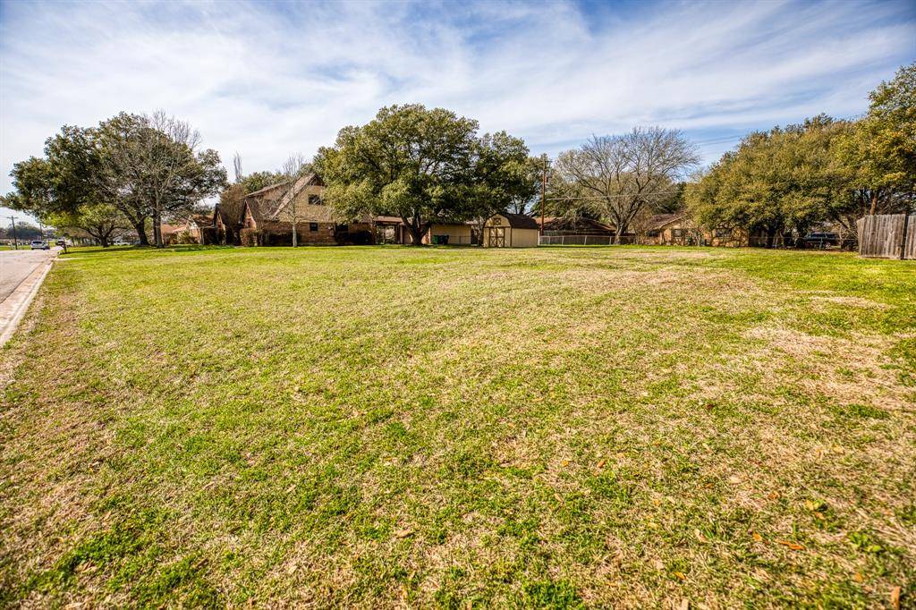 Brenham, TX 77833,Lot 6 E Tom Green ST