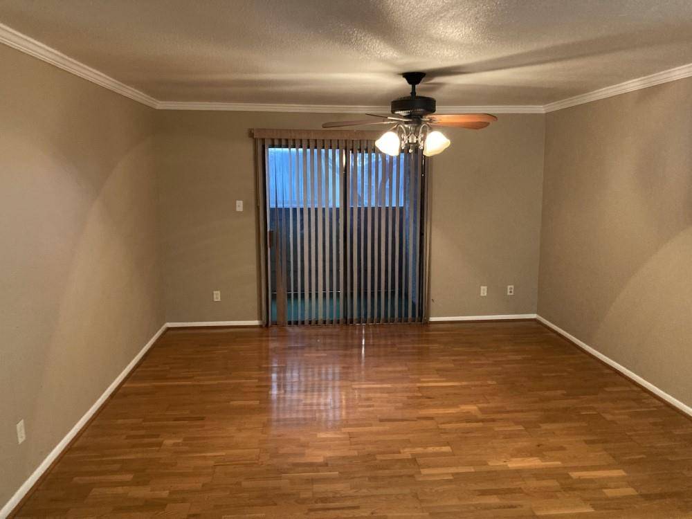 Houston, TX 77054,8433 Hearth #31