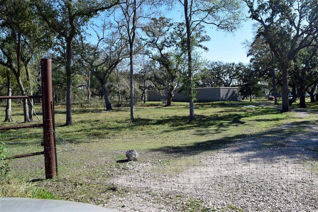 Van Vleck, TX 77482,3990 County Road 126