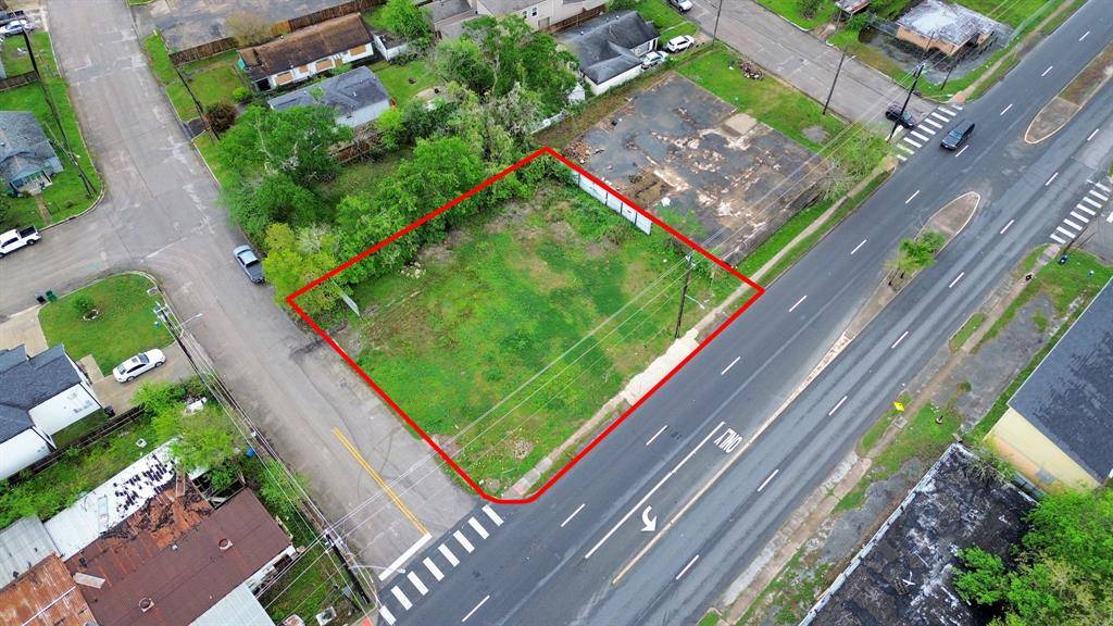 Houston, TX 77051,7903 Cullen BLVD