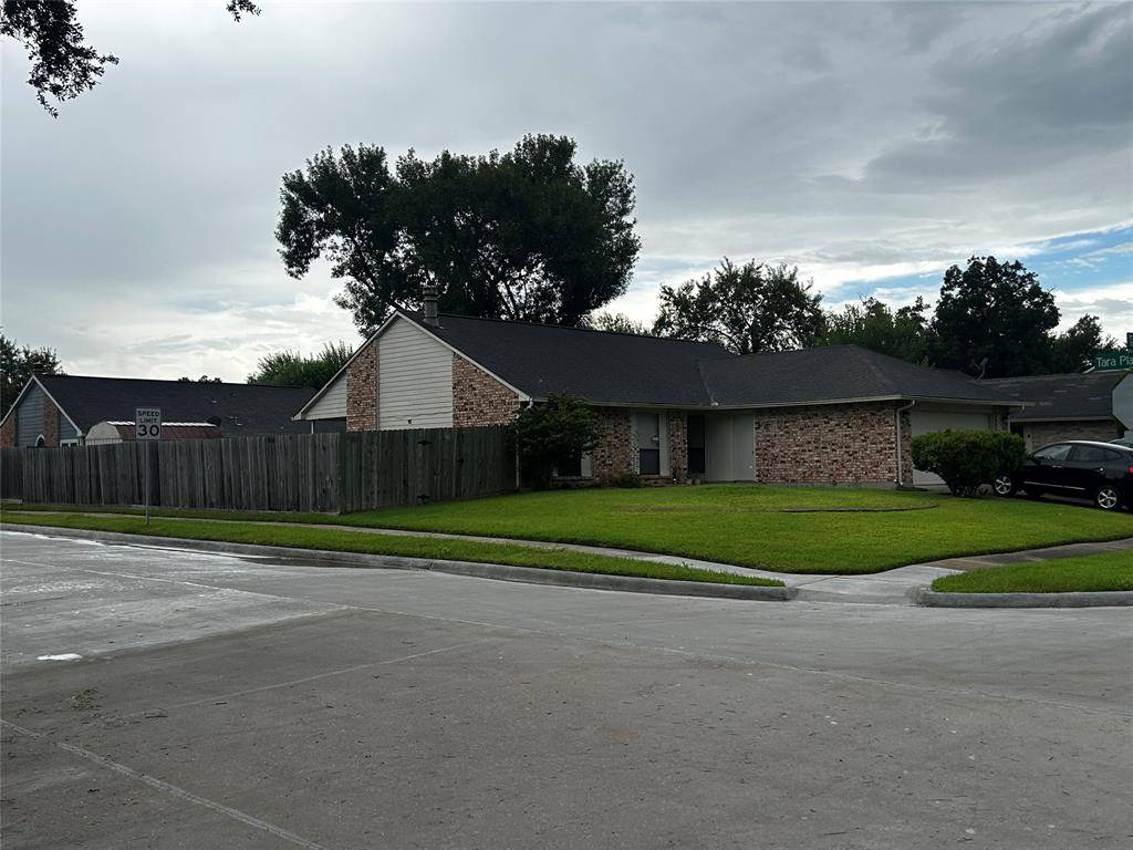 Richmond, TX 77469,6934 Tara DR