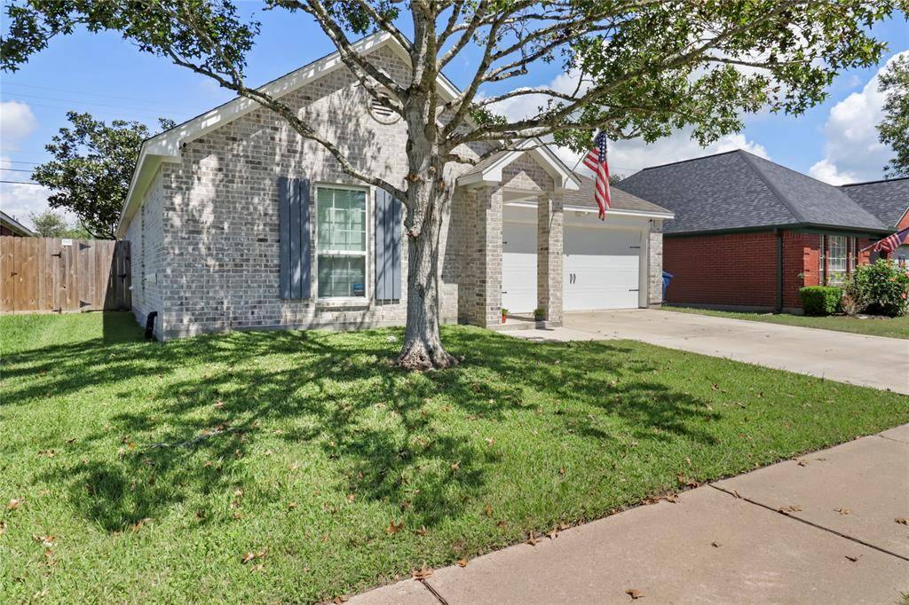 Angleton, TX 77515,609 Prairie LN