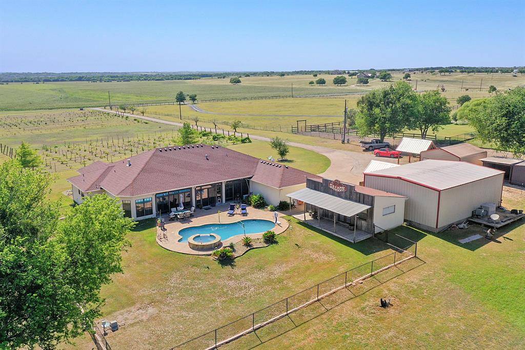 Lorena, TX 76655,300 County Road 433