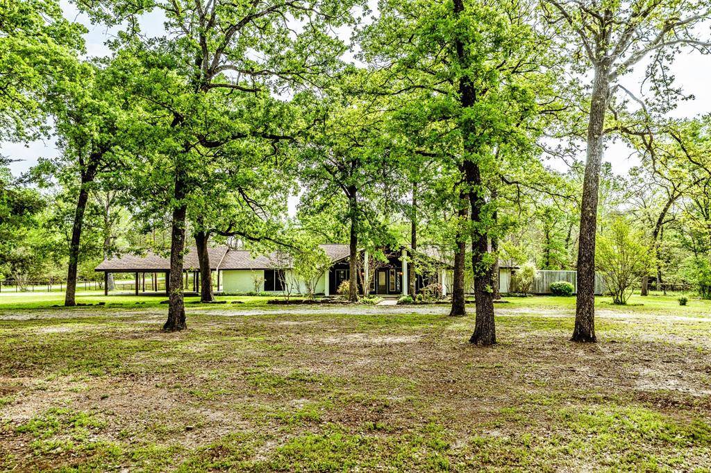 Huntsville, TX 77320,86 Armadillo DR